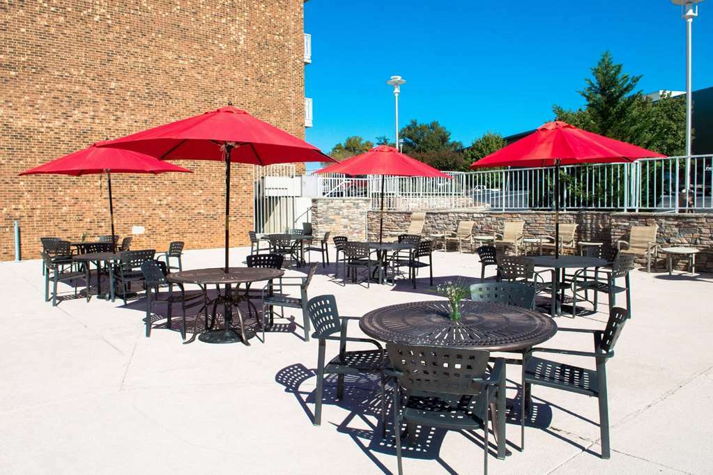 Doubletree By Hilton - Brownstone - 3*